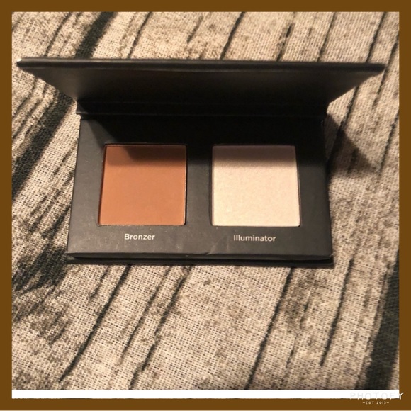 NEW•ULTA BEAUTY BRONZER/ ILLUMINATOR COMBO - Picture 1 of 13